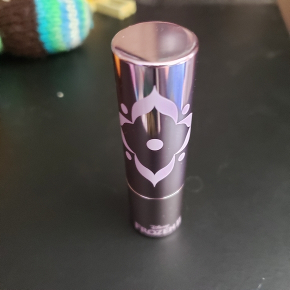 disney frozen 2 make up-- lipstick - Picture 3 of 5